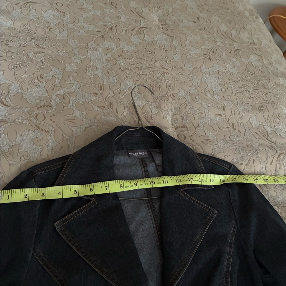 Denim jacket - Picture 2 of 5